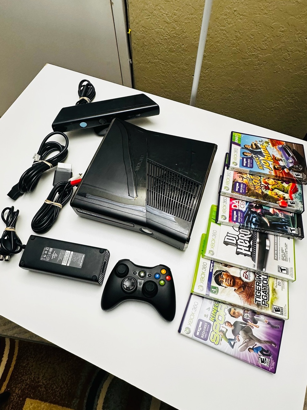 Xbox 360 Slim Black Console Bundle with Kinect, Controller & Games